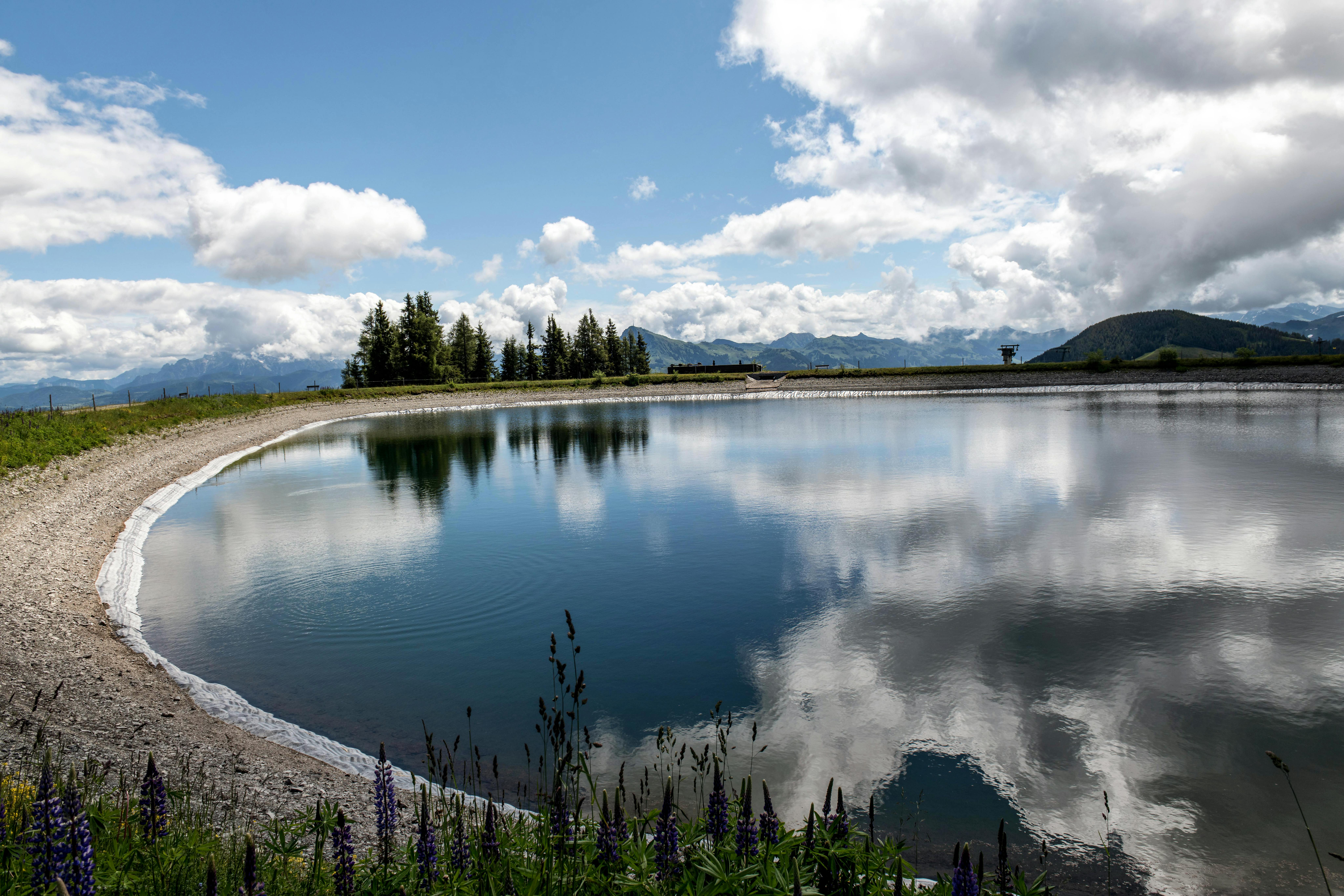Kostenloses Stock Foto zu alpine landschaft, berge, blauer himmel