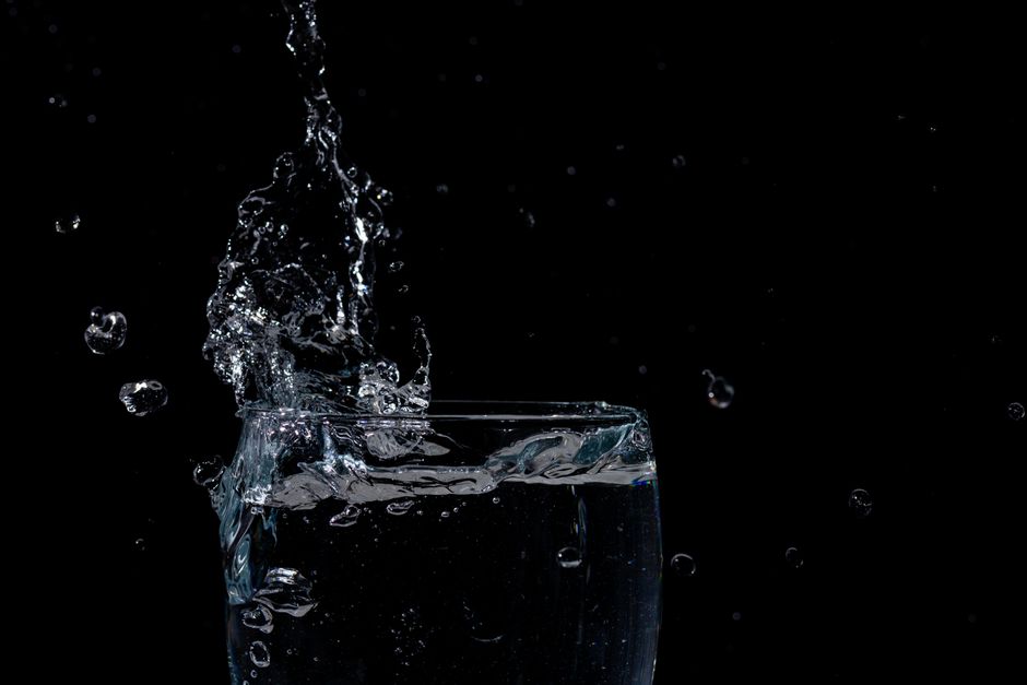 Glas sauberes Trinkwasser